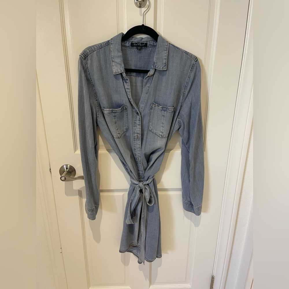 Denim long sleeve dress, great condition size L
